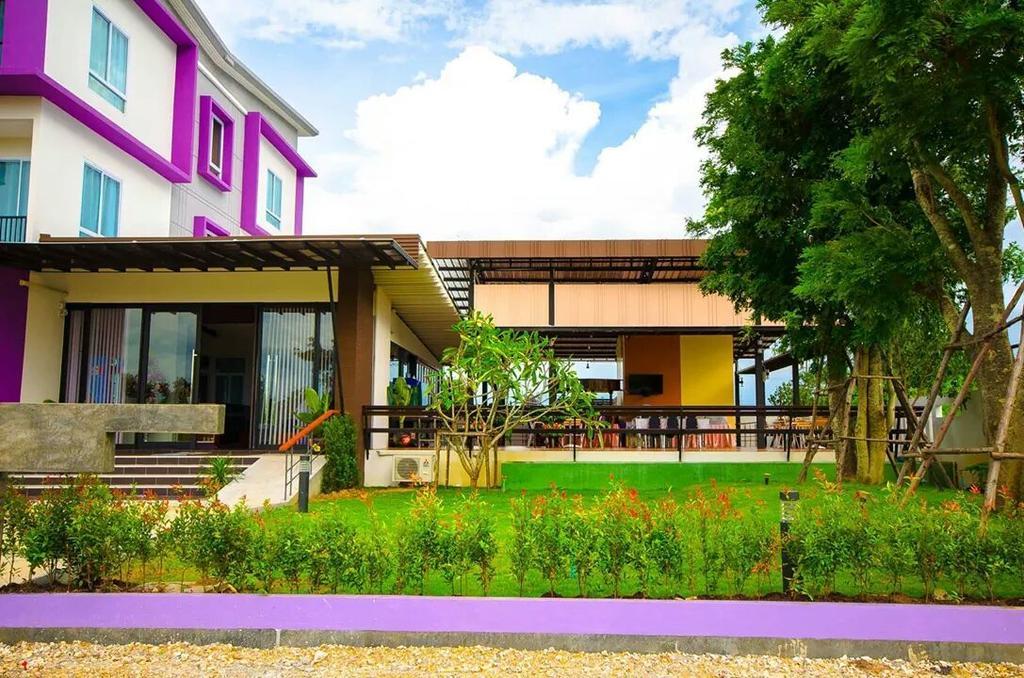 Fig Boutique Hotel Kamphaeng Phet Exterior photo