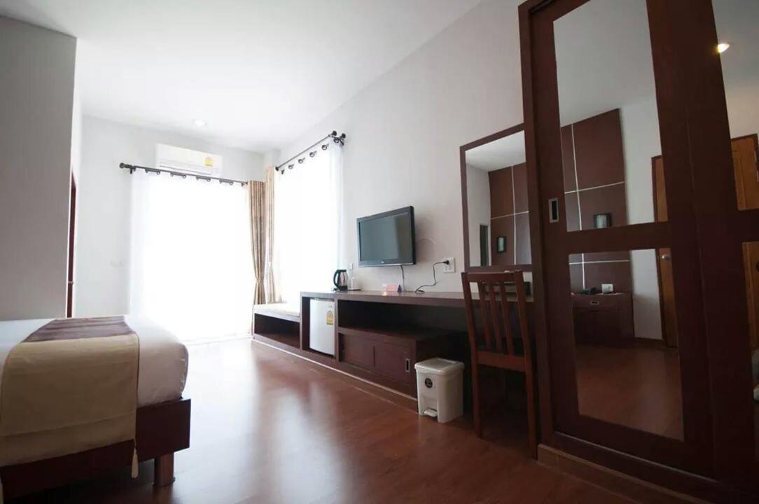 Fig Boutique Hotel Kamphaeng Phet Room photo