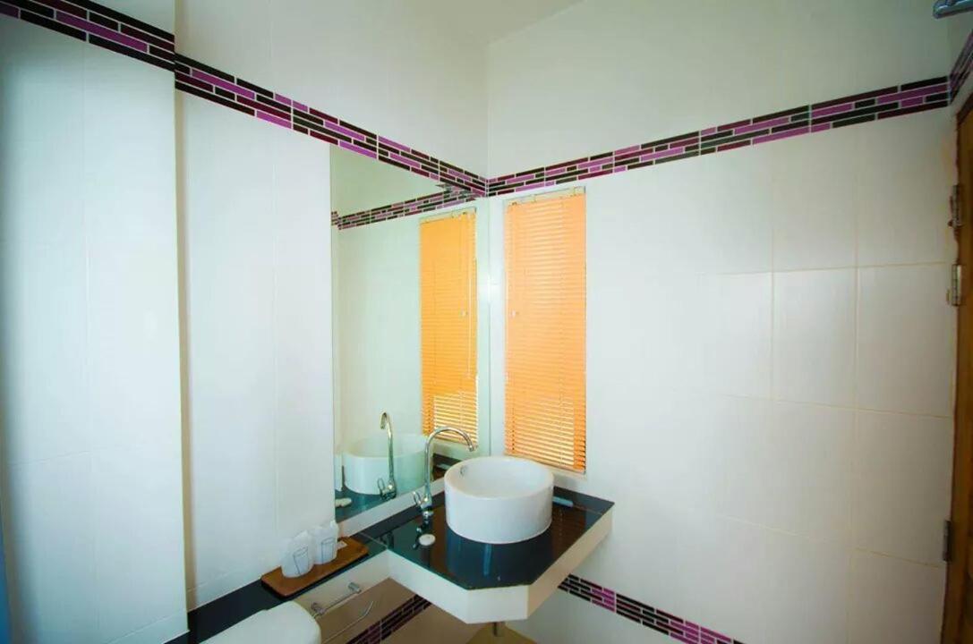 Fig Boutique Hotel Kamphaeng Phet Room photo